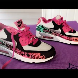 Women’s Nike Air Max